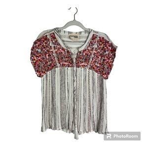 Savanna Jane Top Floral Pink & Red Embroidered Ivory Sz S